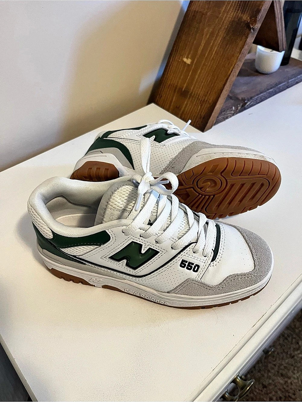 New Balance 550 Sneakers in White & Green